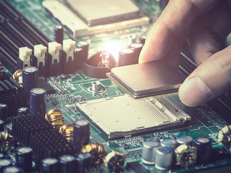 クラウドサービスのメリットとは？